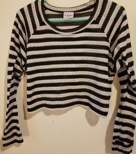 Striped knited crop top